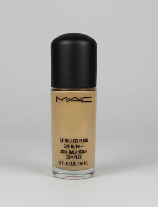 MAC Studio Fix Fluid SPF 15 Skin Balancing Complex Foundation